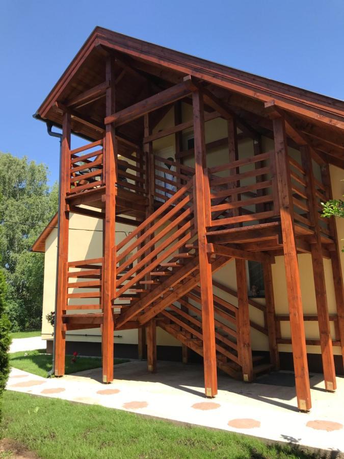 Venusz Ueduelocentrum Tiszacsege Екстер'єр фото